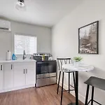 Stay Portland Collection - Beautiful Brooklyn 1 Bed Apt