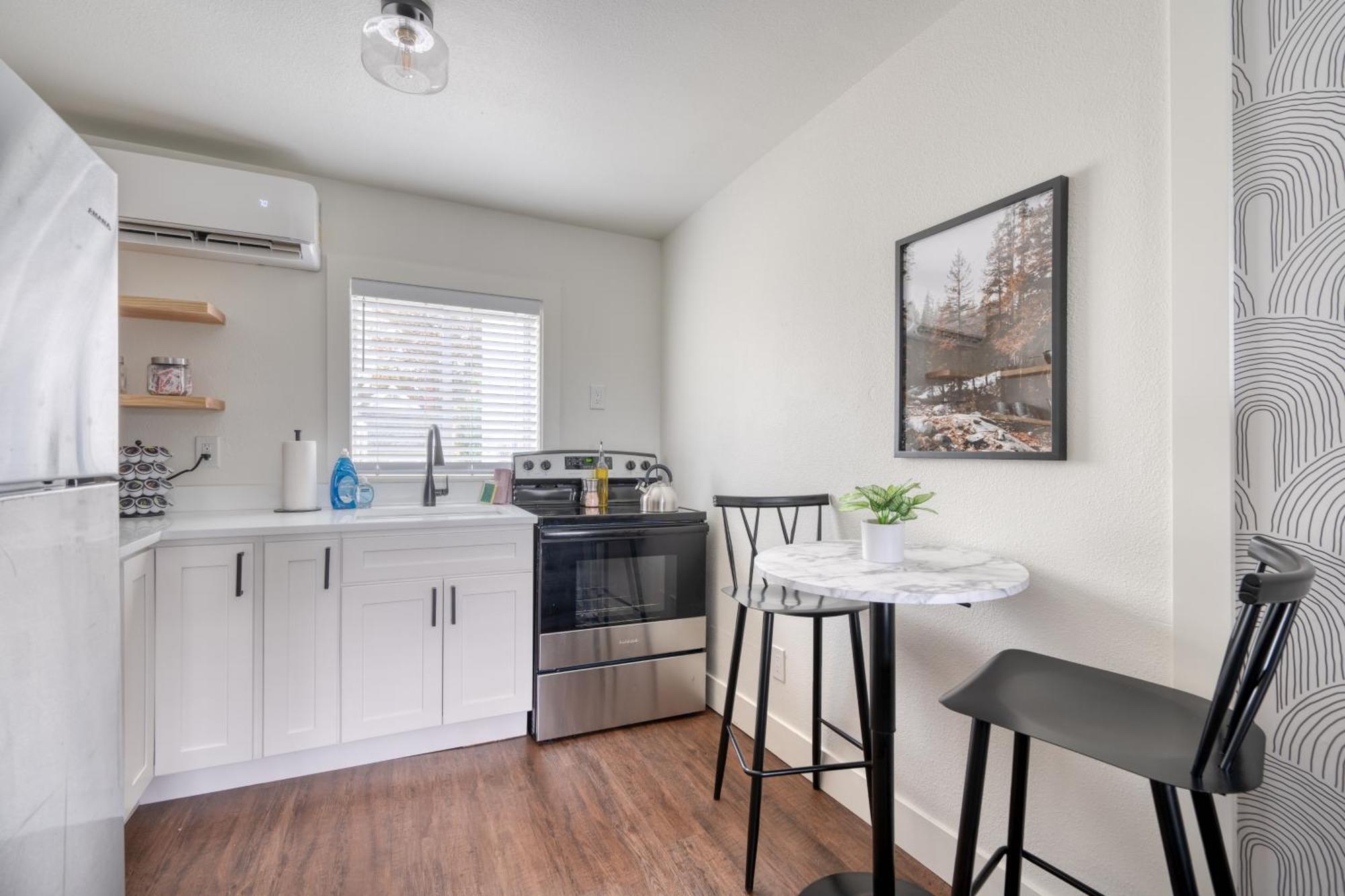 Collection - Beautiful Brooklyn 1 Bed Holiday home Portland
