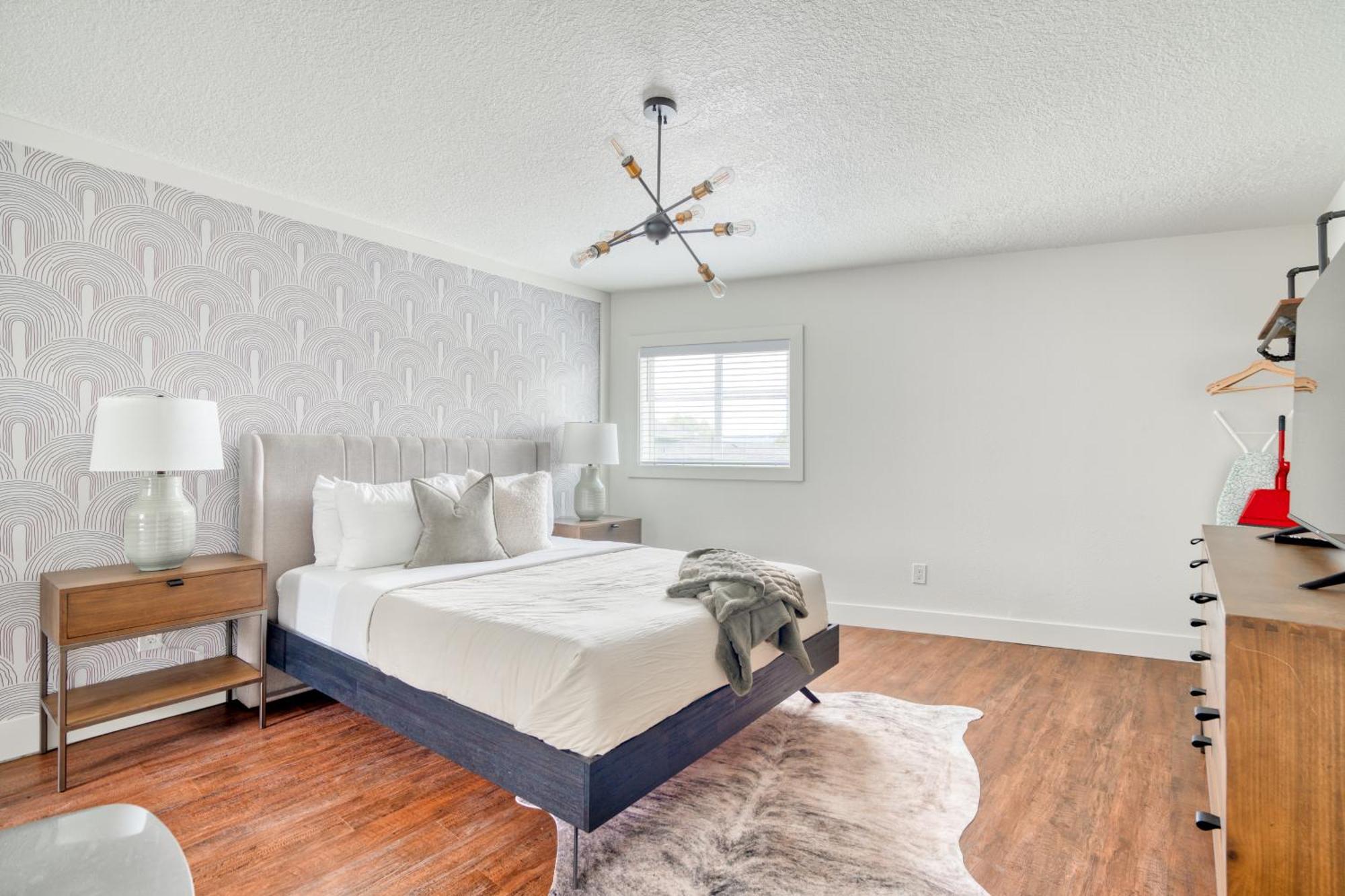 Collection - Beautiful Brooklyn 1 Bed Portland